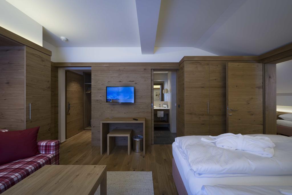 Hotel Garni Panorama Lech am Arlberg Szoba fotó